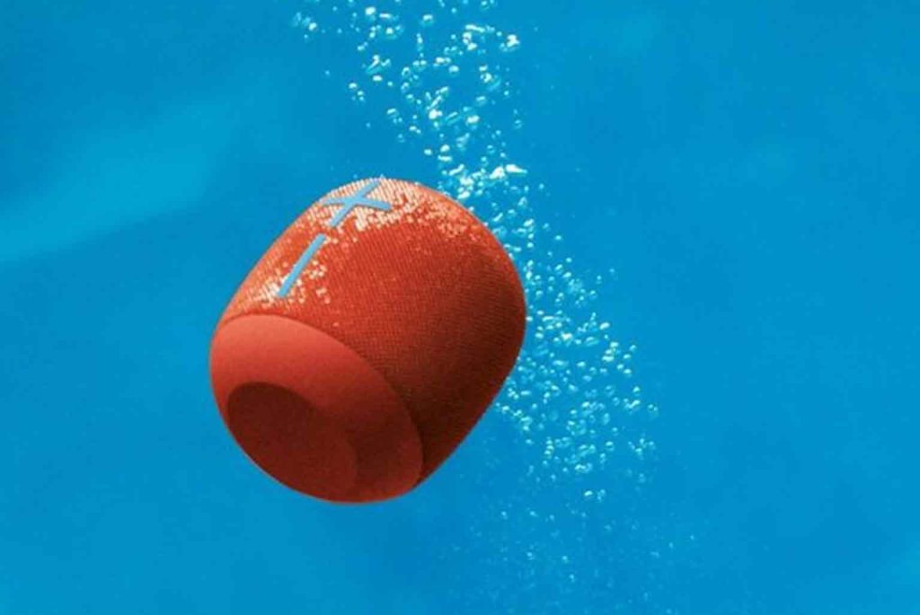 اسپیکرهای مناسب برای ورزش در فضای باز فروشگاه اینترنتی عرشیان کالا